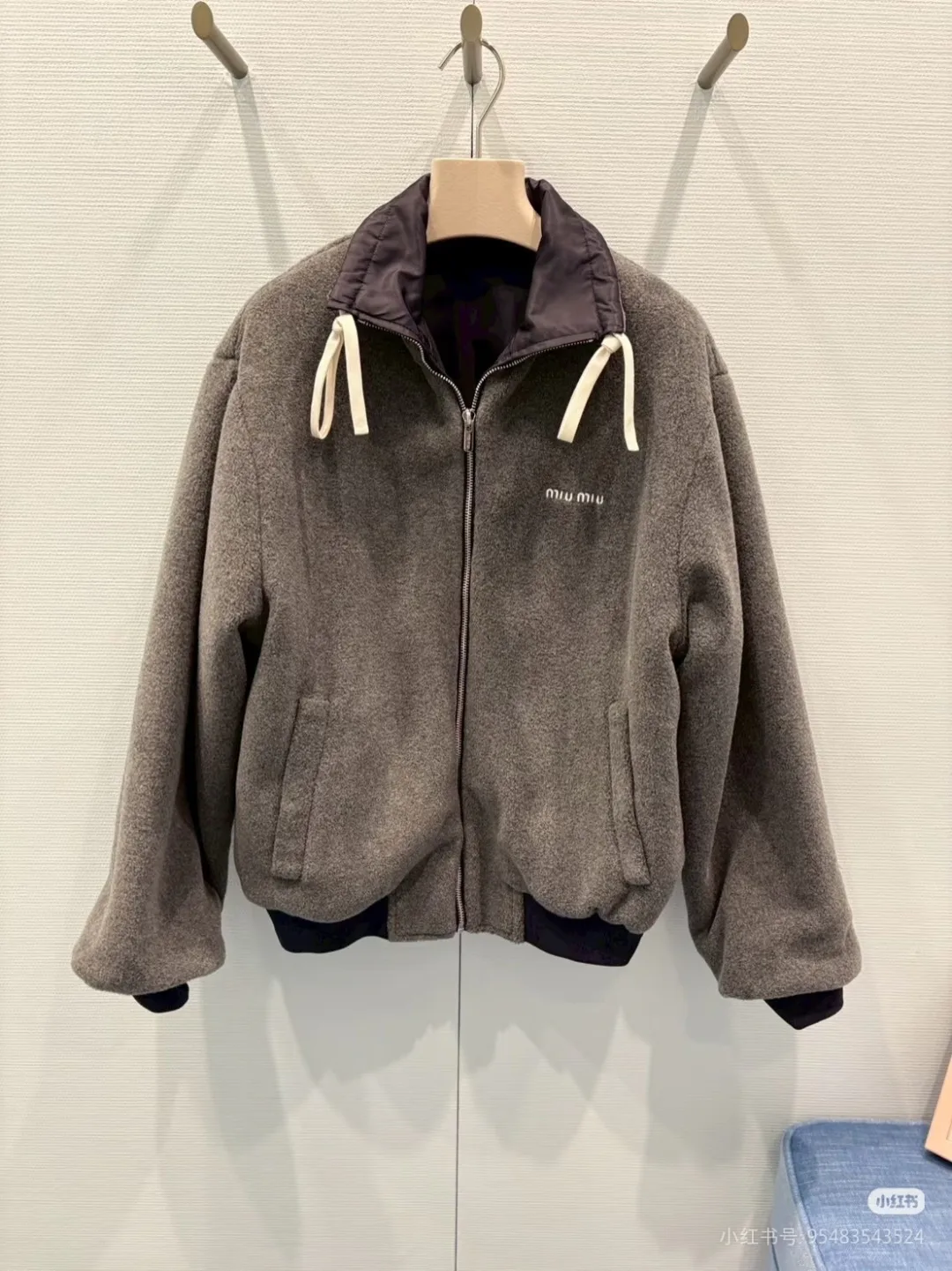 Куртки И Пуховики Женские Miu Miu 217347