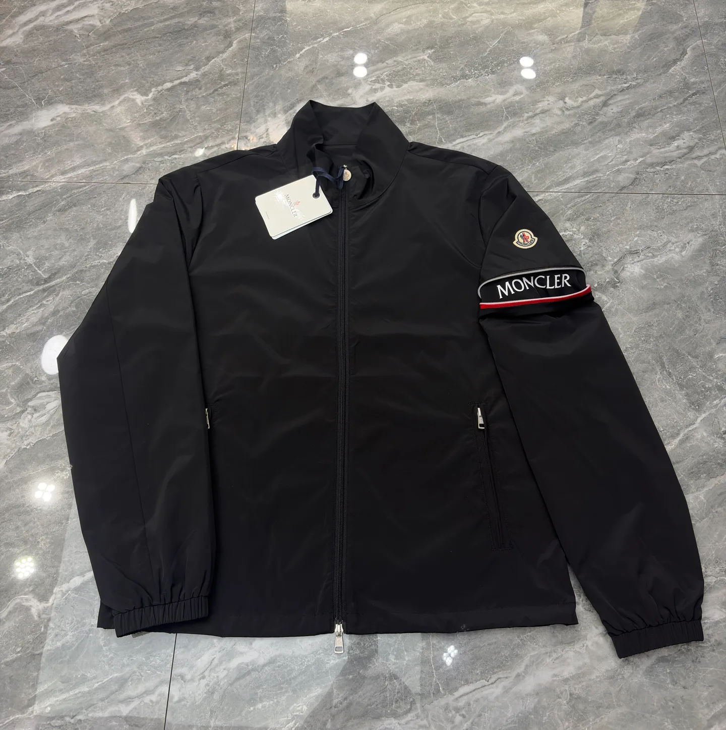 Куртки И Пуховики Женские Moncler 11641509