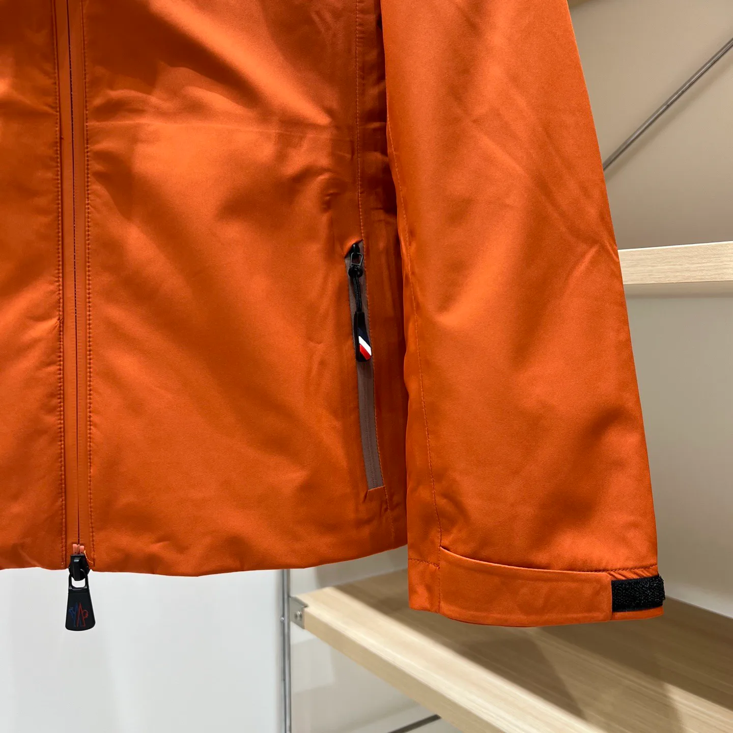 Куртки И Пуховики Женские Moncler 18131362