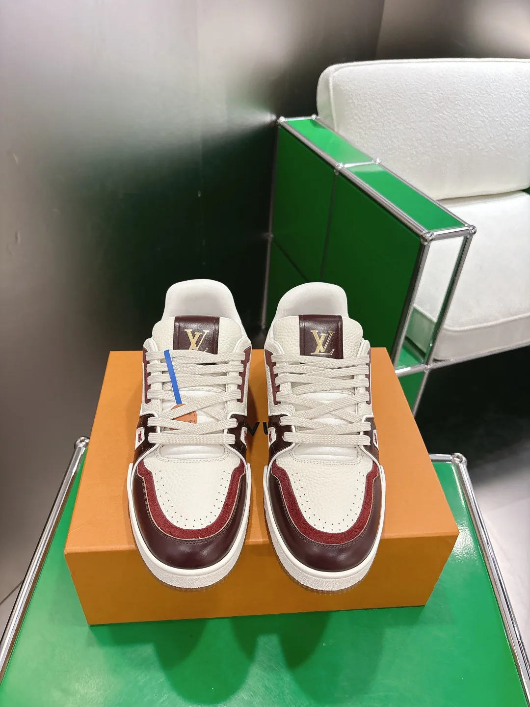 Кроссовки Женские Louis Vuitton 13152721