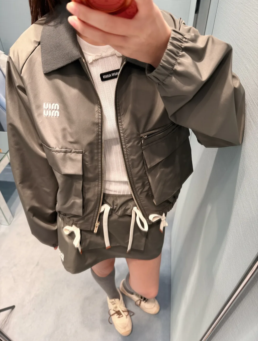 Куртки И Пуховики Женские Miu Miu 11814273