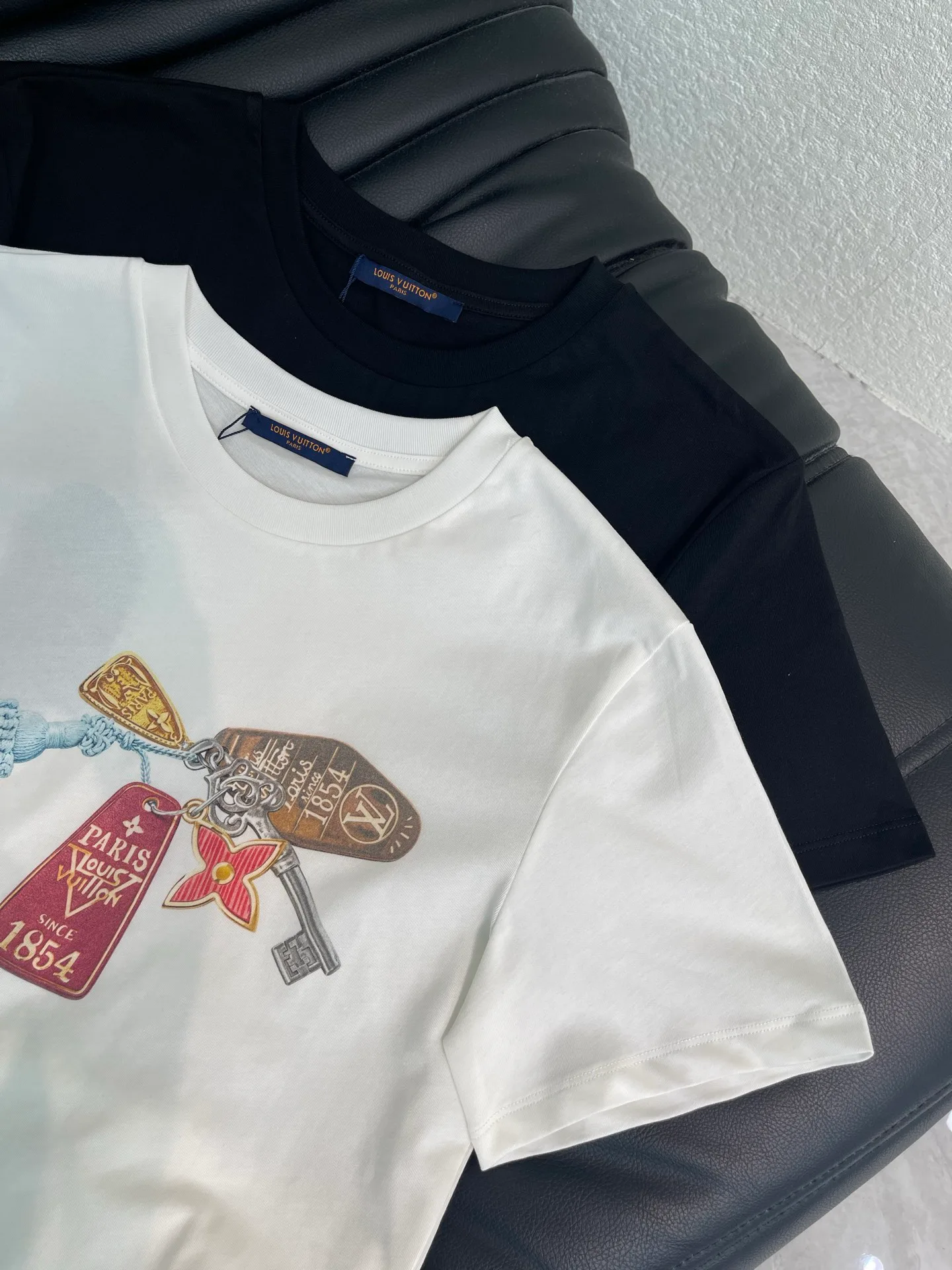 Футболки Женские Louis Vuitton 12626236