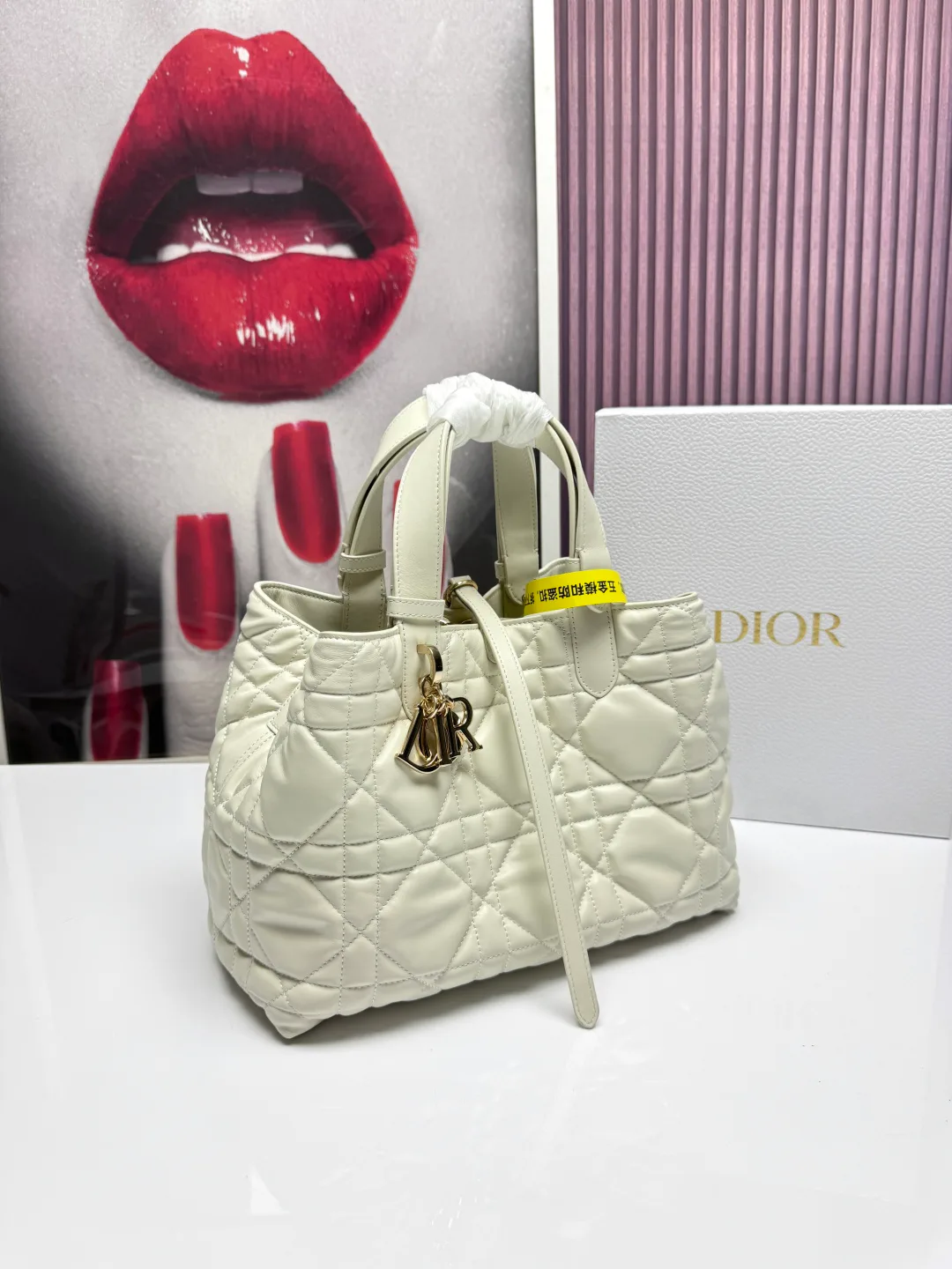 Классические Сумки Женские Christian Dior 12802574