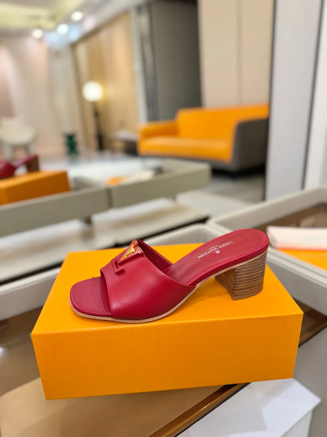 Босоножки Женские Louis Vuitton 9865298