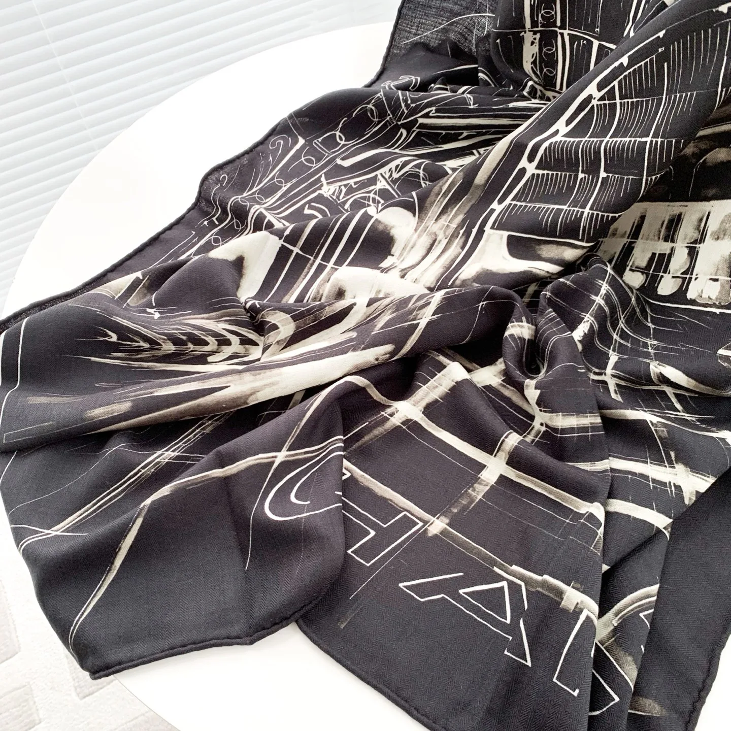 Шарфы Chanel 110422