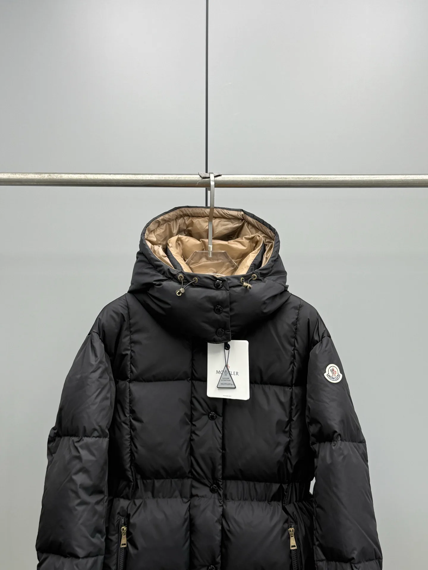 Куртки И Пуховики Женские Moncler 18326250