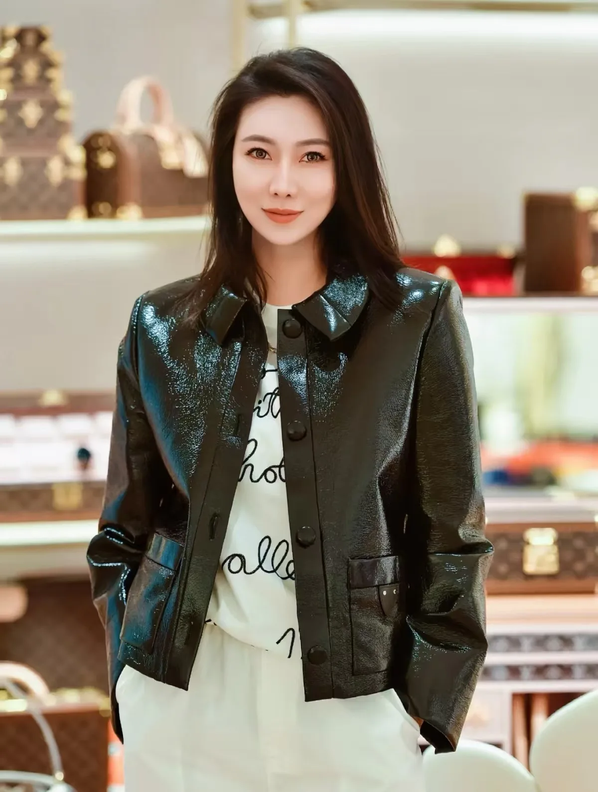 Кожаные Куртки И Дублёнки Женские Louis Vuitton 1890553