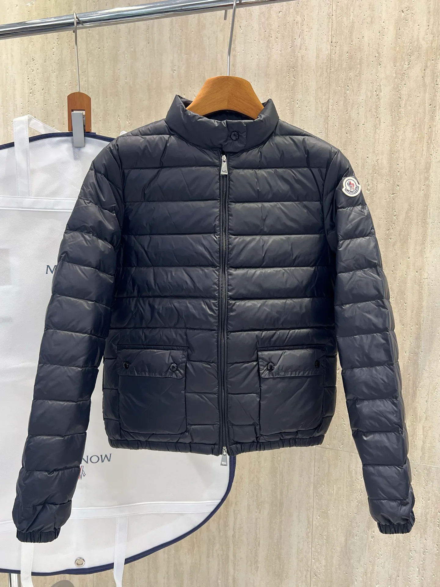 Куртки И Пуховики Женские Moncler 18212695