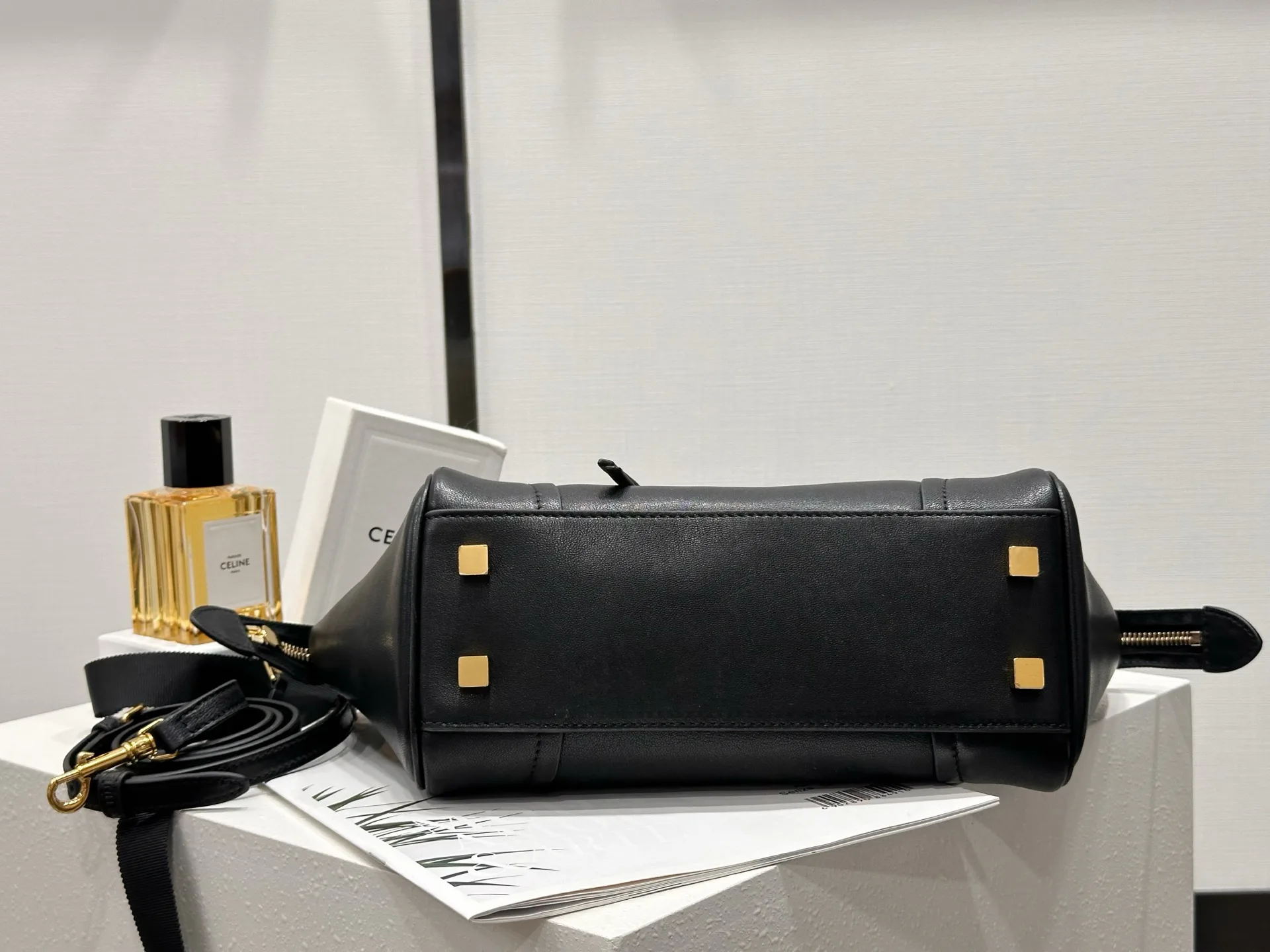 Классические Сумки Женские Celine 18210838