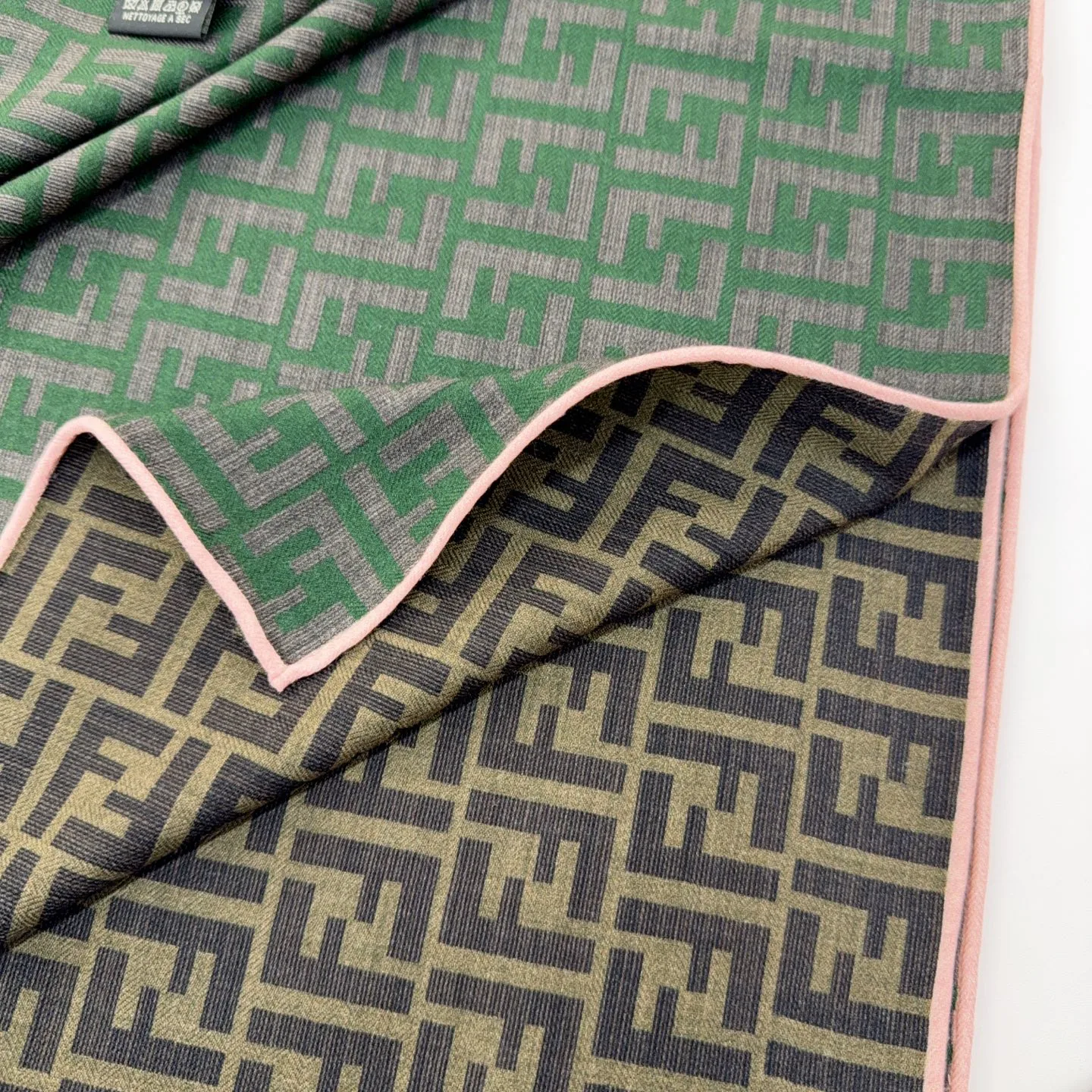 Шарфы Fendi 242149