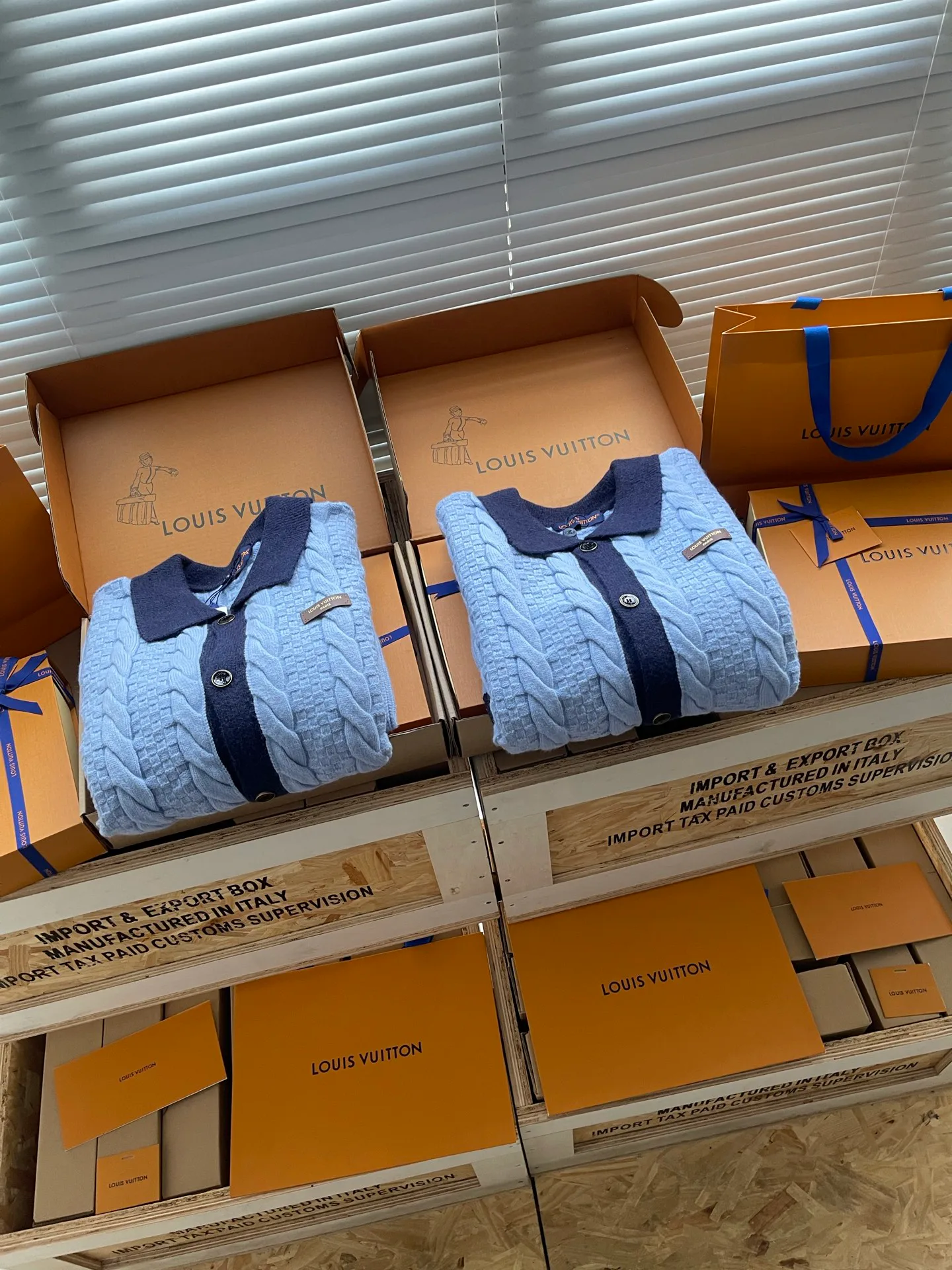Джемперы И Свитеры Мужские Louis Vuitton 18736881