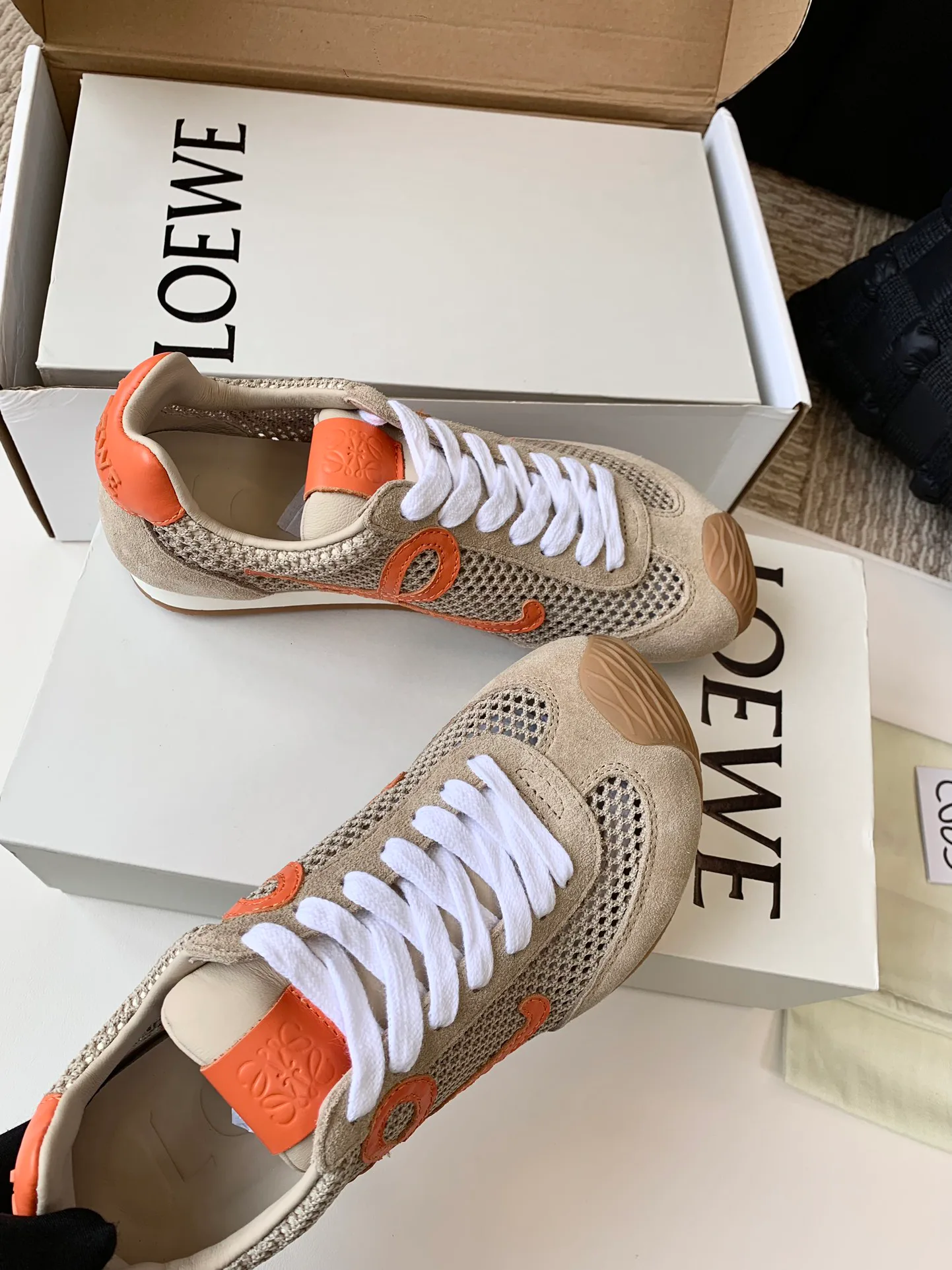 Кроссовки Женские Loewe 17539007