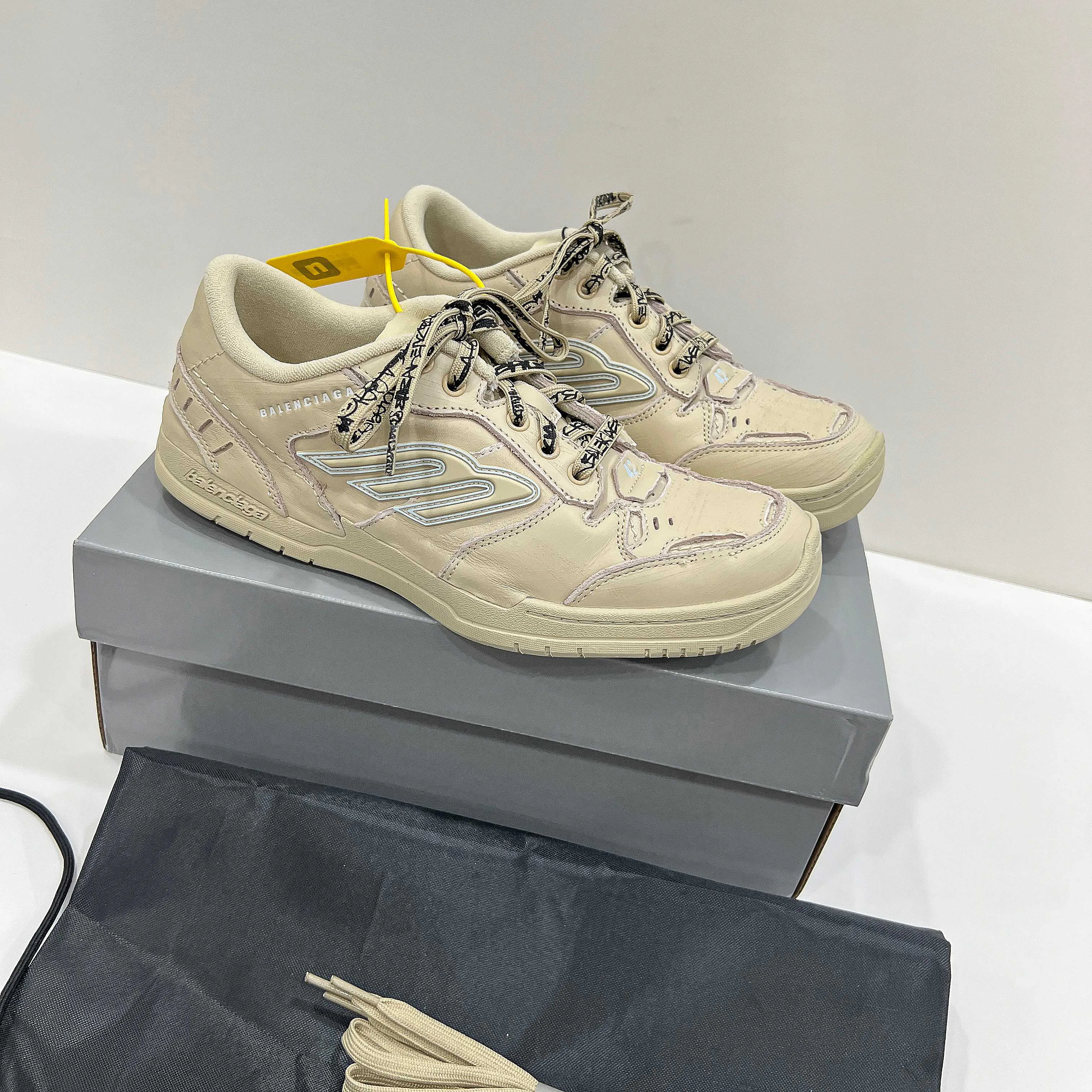 Кеды Женские Balenciaga 6062619