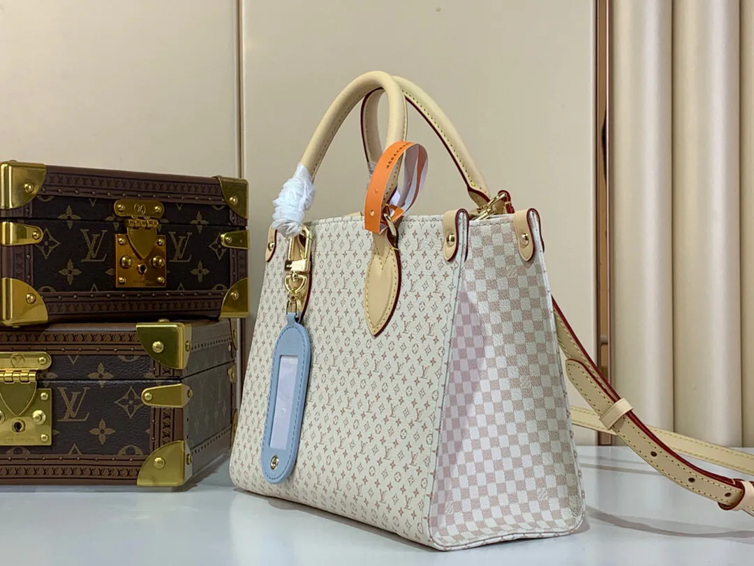 Сумки На Ремне Женские Louis Vuitton 84051