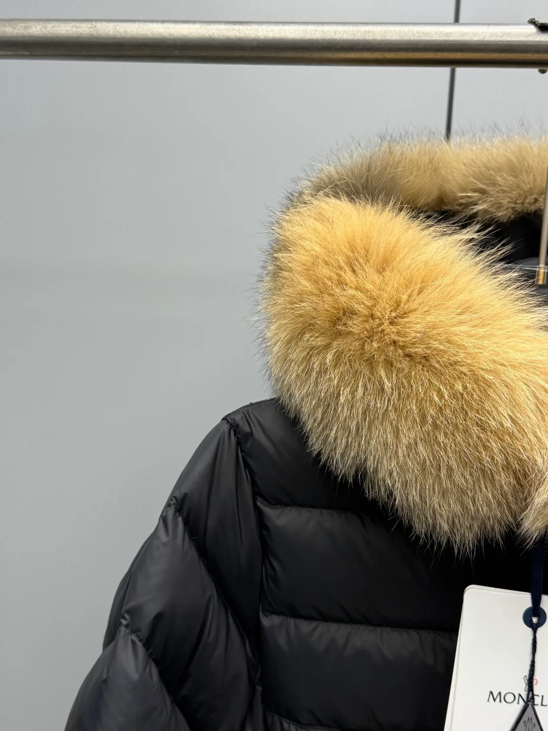 Куртки И Пуховики Женские Moncler 18111806