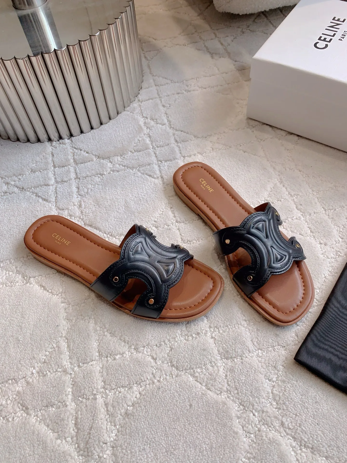 Шлепанцы Женские Celine 11566157