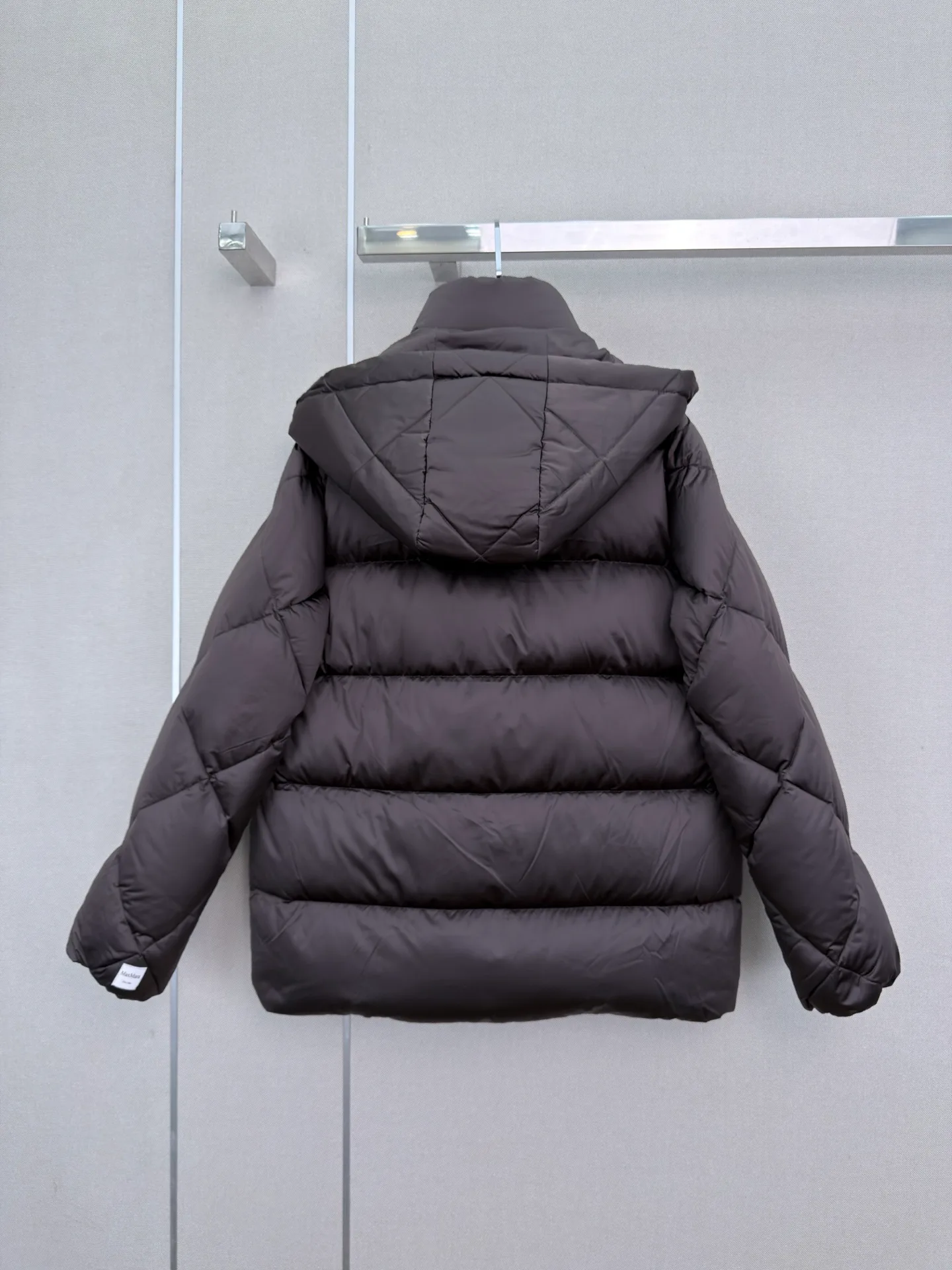 Куртки И Пуховики Женские Max Mara 18325792