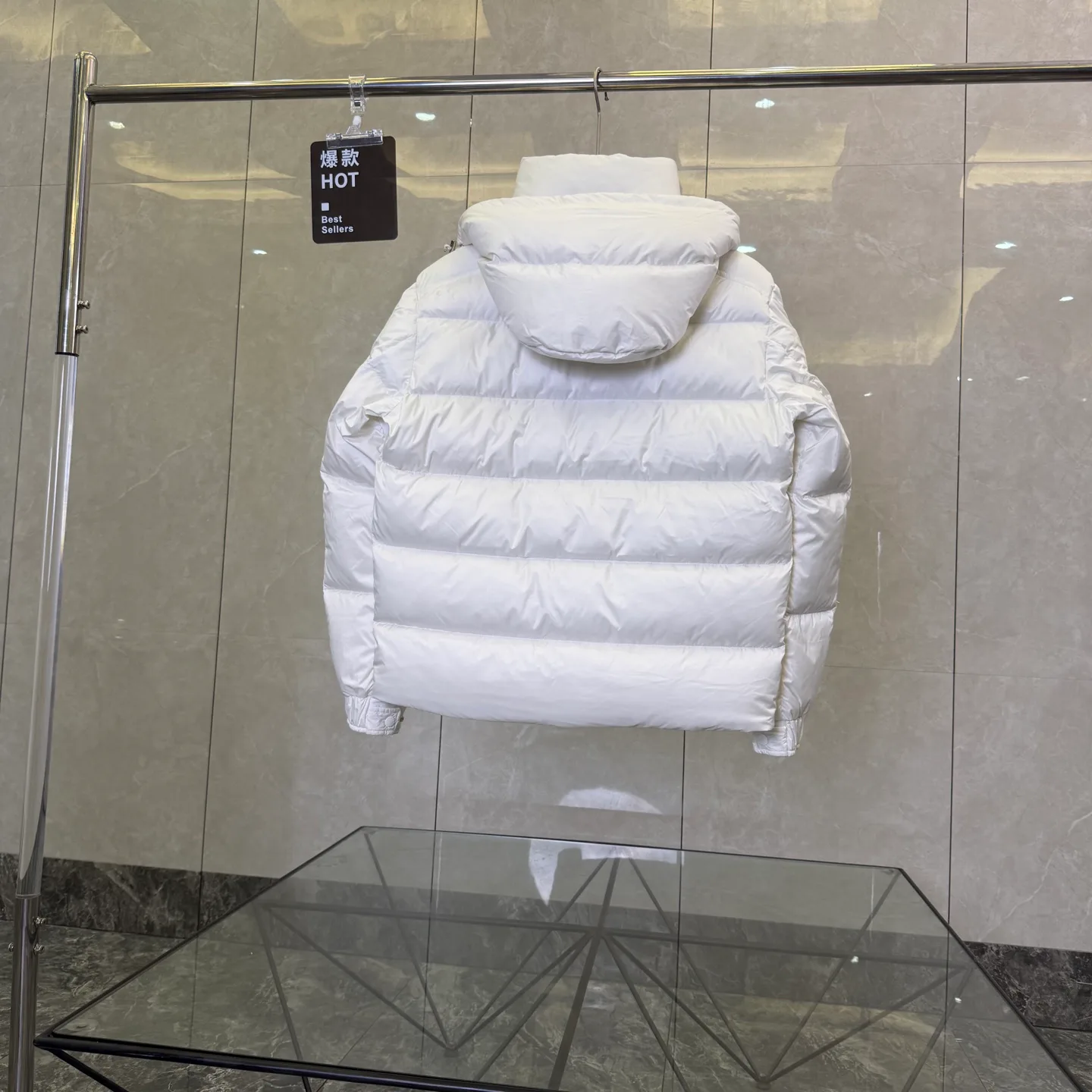 Куртки И Пуховики Женские Moncler 17949513