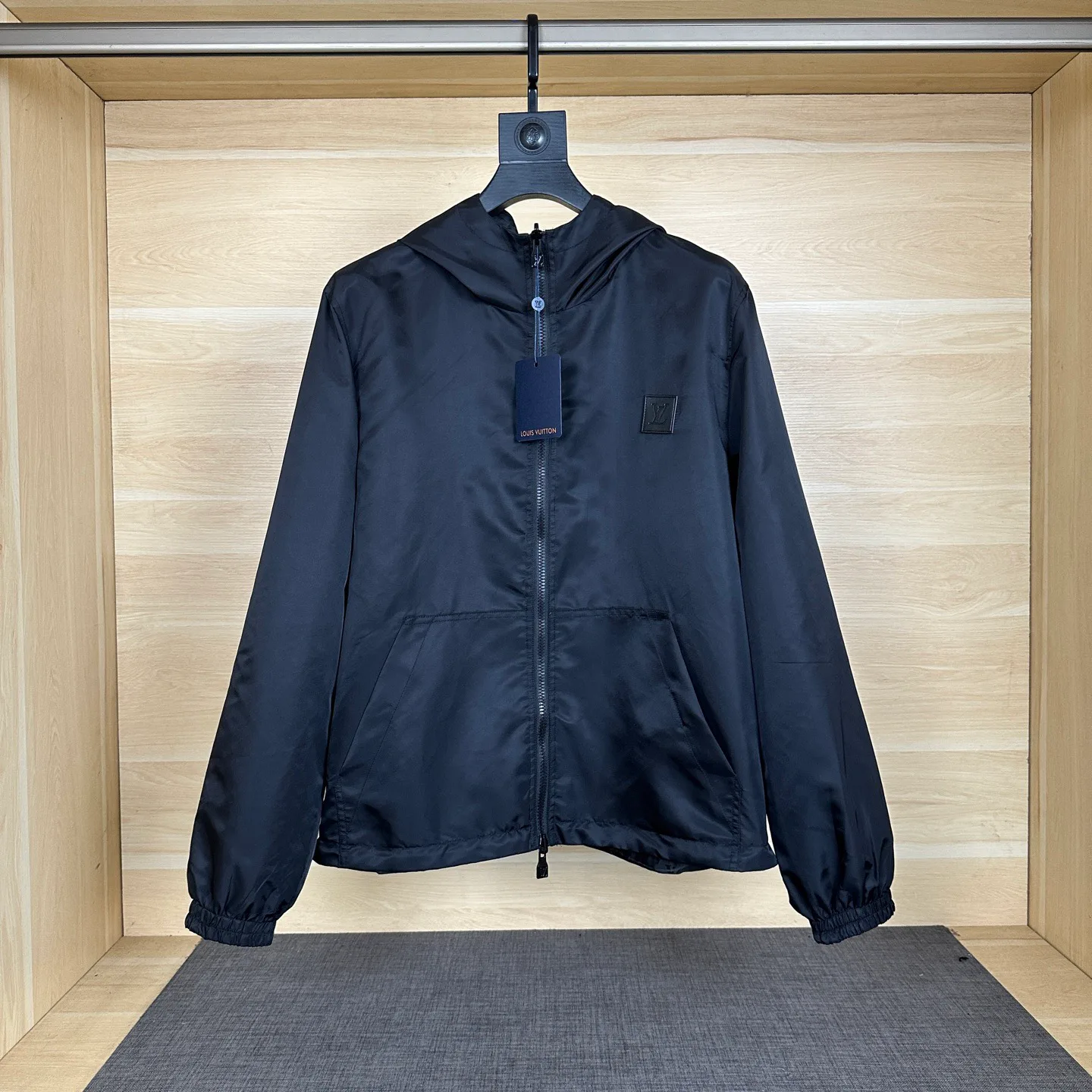 Куртки И Пуховики Мужские Louis Vuitton 13563938