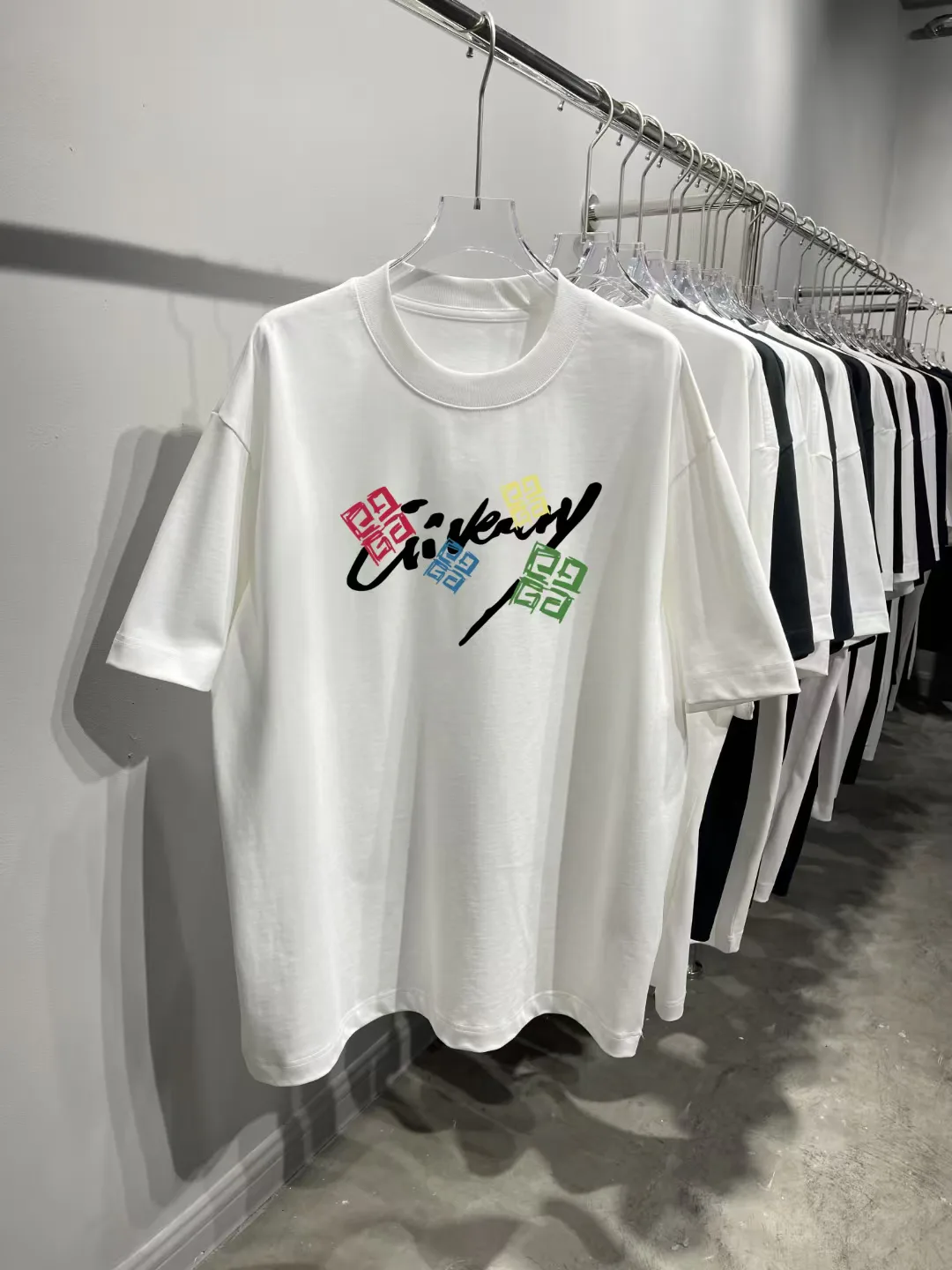 Футболки Мужские Givenchy 12631509