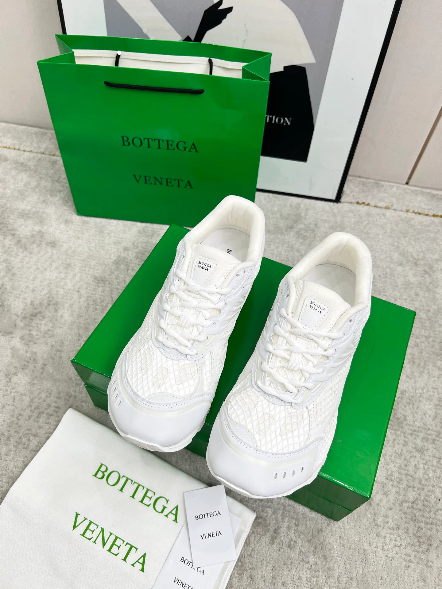 Кроссовки Женские Bottega Veneta 11679372