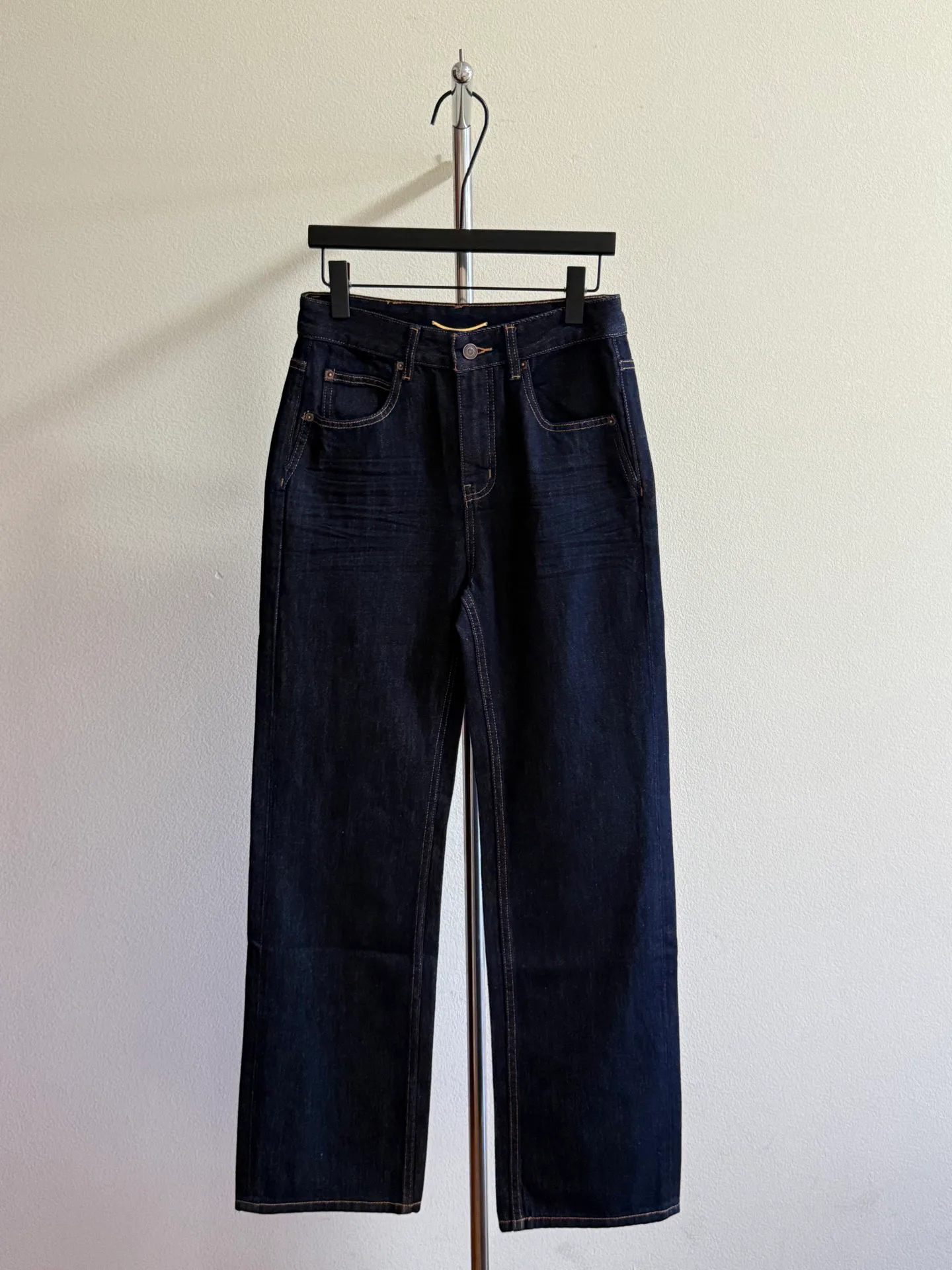 Джинсы Женские Saint Laurent 19157697
