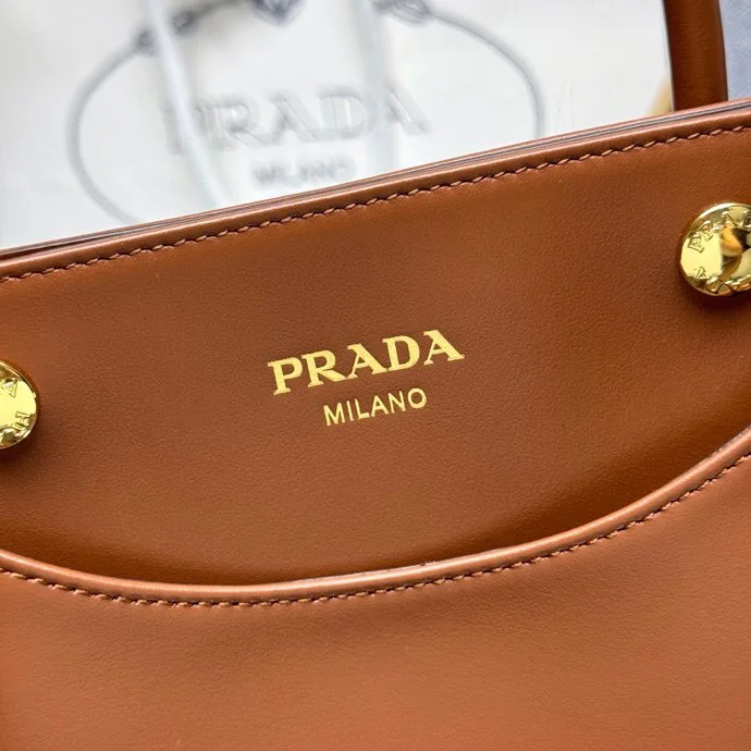 Классические Сумки Женские Prada 13332201