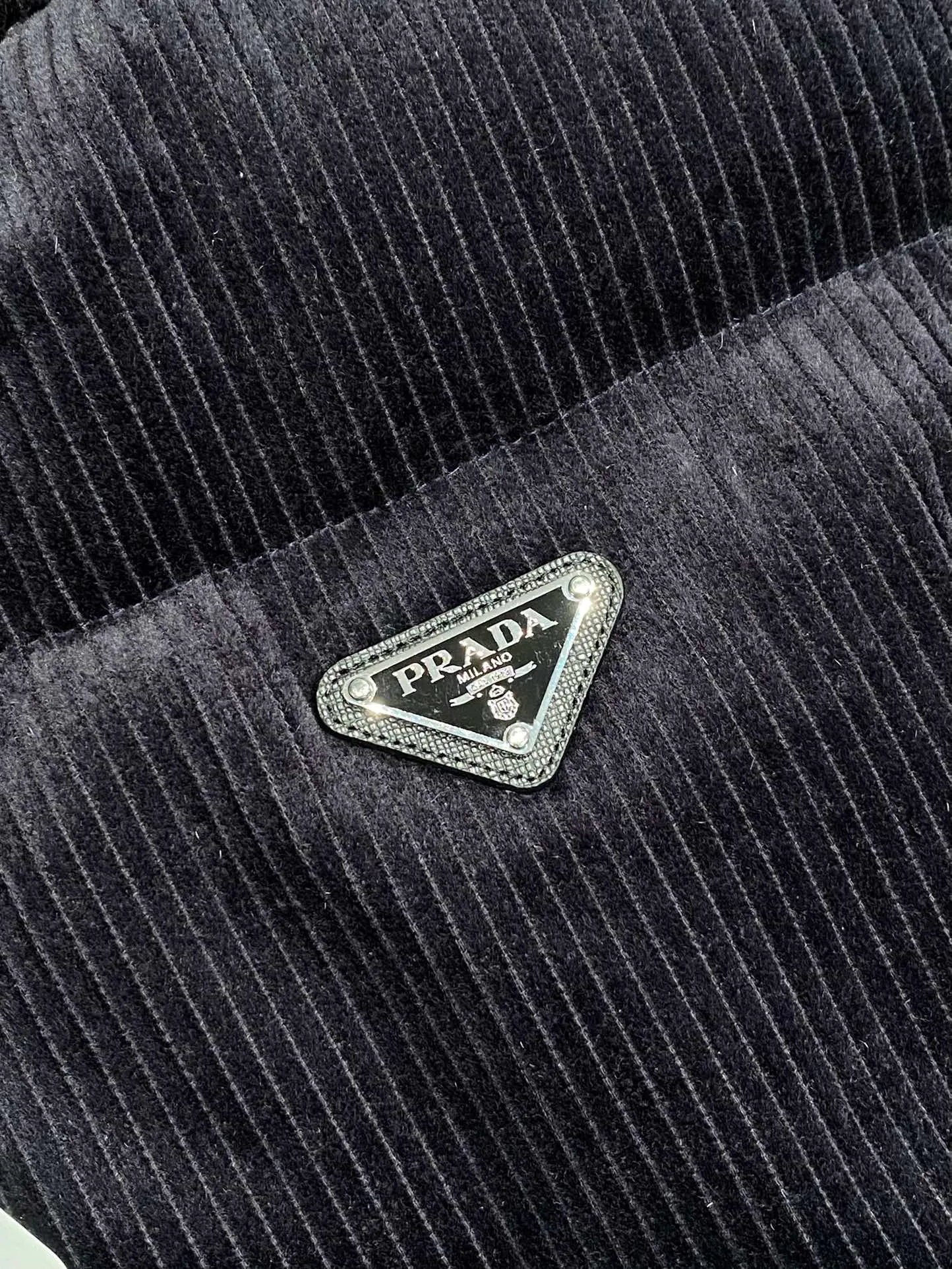 Жилеты Мужские Prada 608709