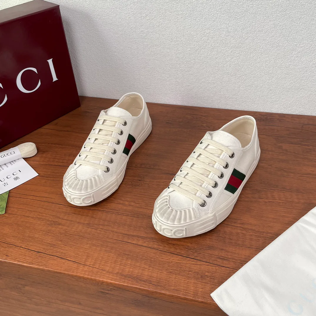 Кеды Женские Gucci 573308