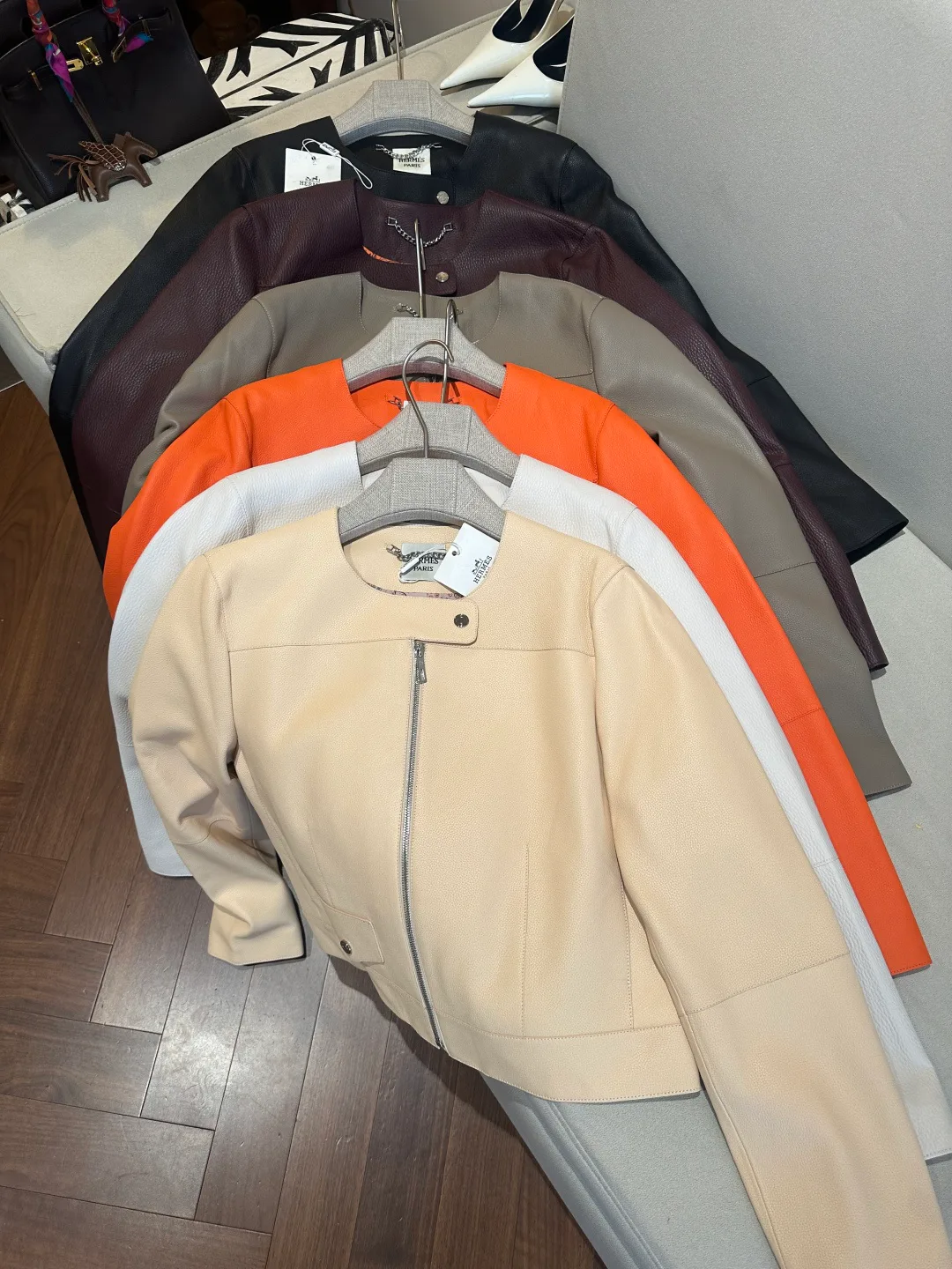 Кожаные Куртки И Дублёнки Женские Hermes 17959689