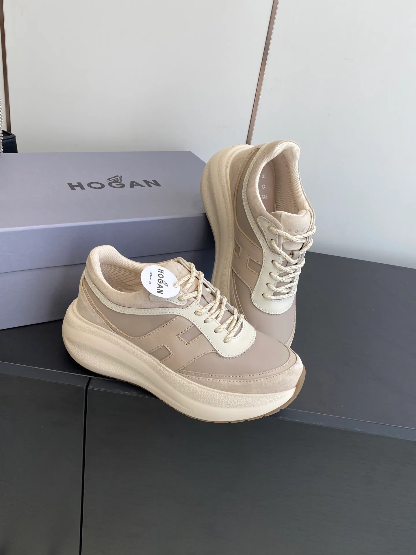 Кроссовки Женские Hogan 69873