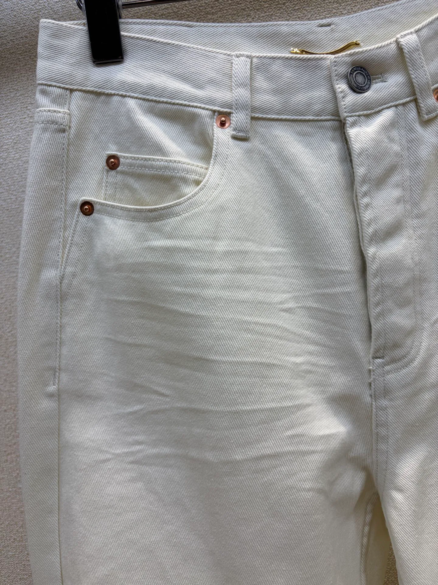Джинсы Женские Saint Laurent 17416077