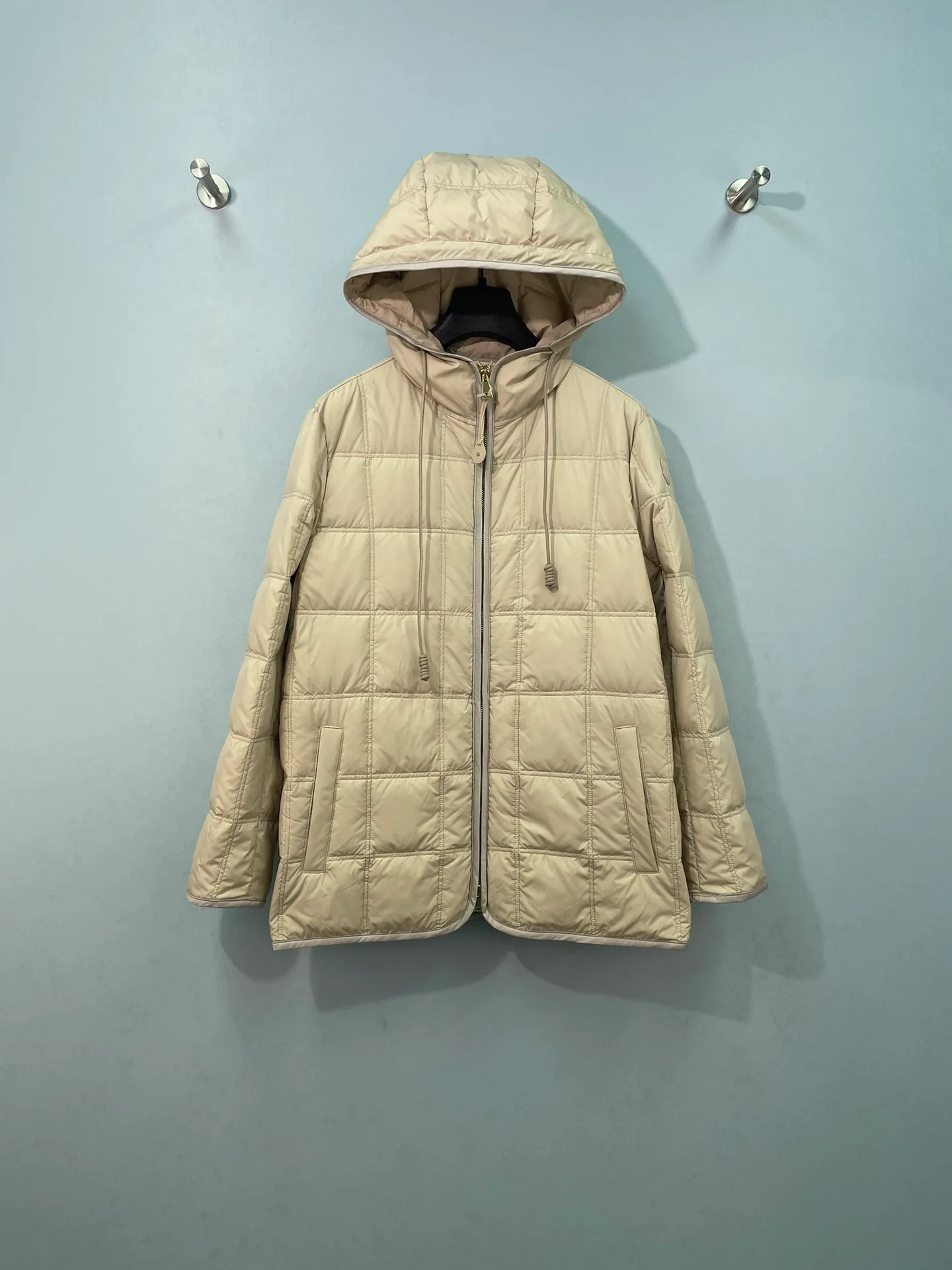 Куртки И Пуховики Женские Moncler 18513394