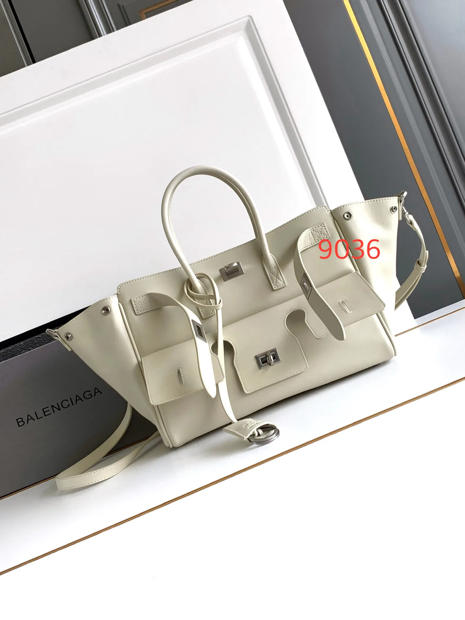 Сумки На Ремне Женские Balenciaga 84625