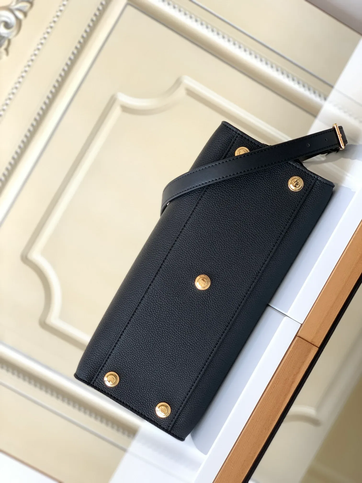 Сумки На Ремне Женские Louis Vuitton 115252