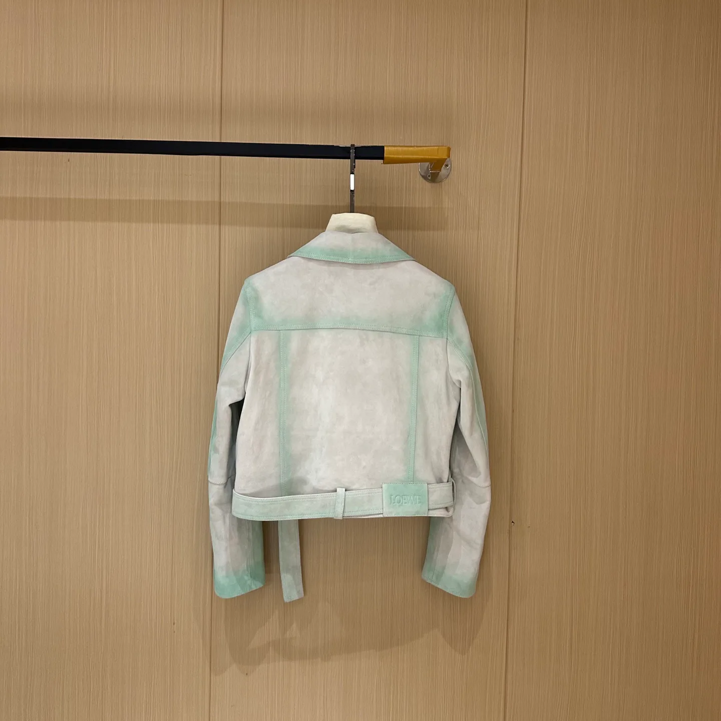 Кожаные Куртки И Дублёнки Женские Loewe 10783198