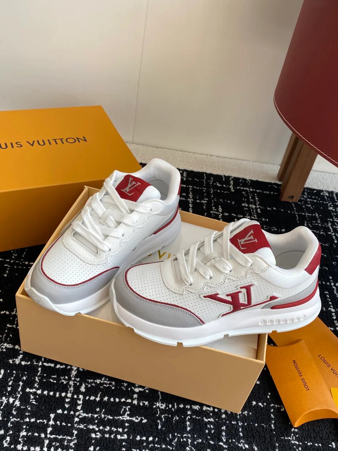 Кроссовки Мужские Louis Vuitton 28553