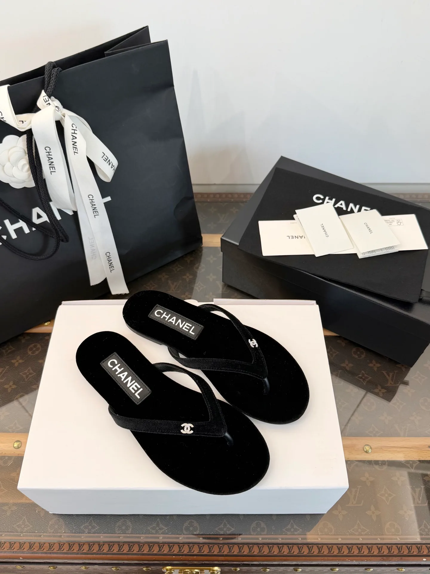 Шлепанцы Женские Chanel 13556815