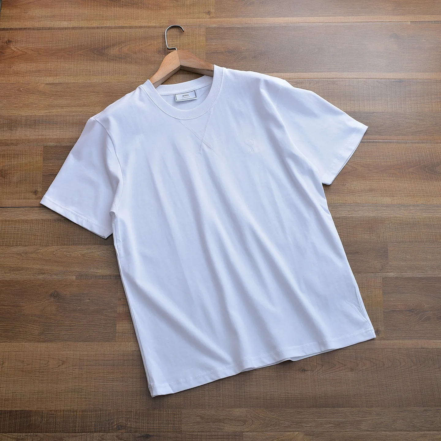 Футболки Женские Ami Paris 170913