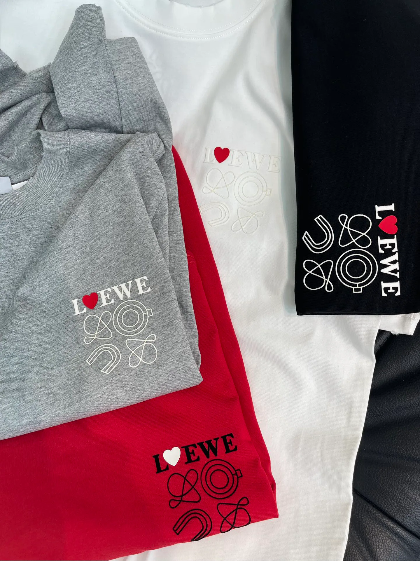 Футболки Женские Loewe 11569438
