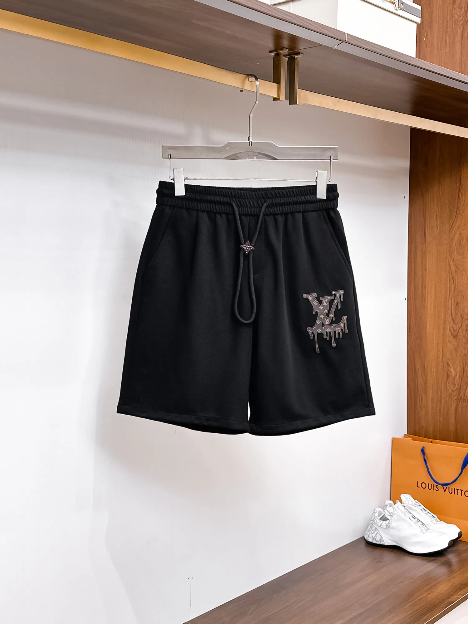 Шорты Мужские Louis Vuitton 13417588