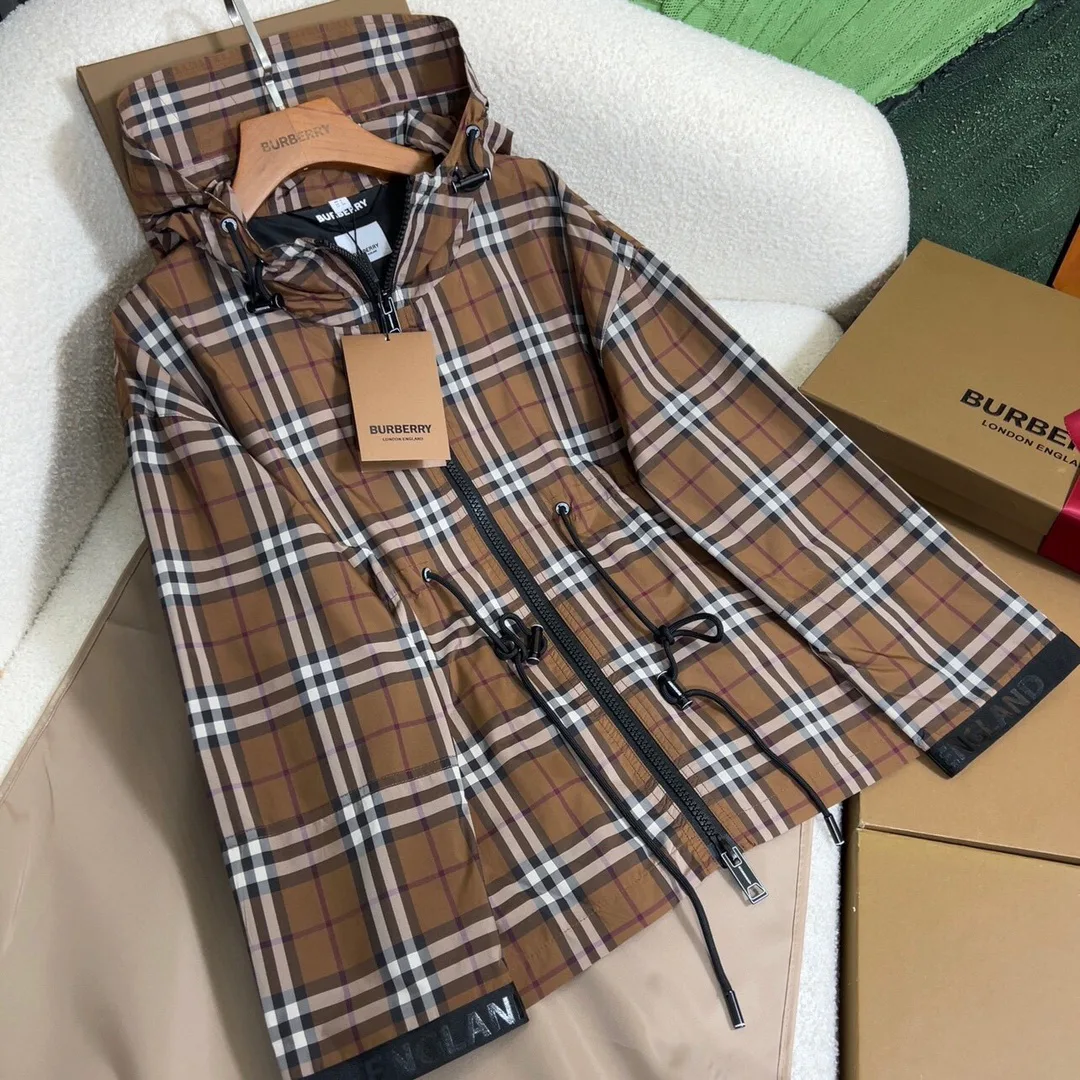 Куртки И Пуховики Женские Burberry 6182