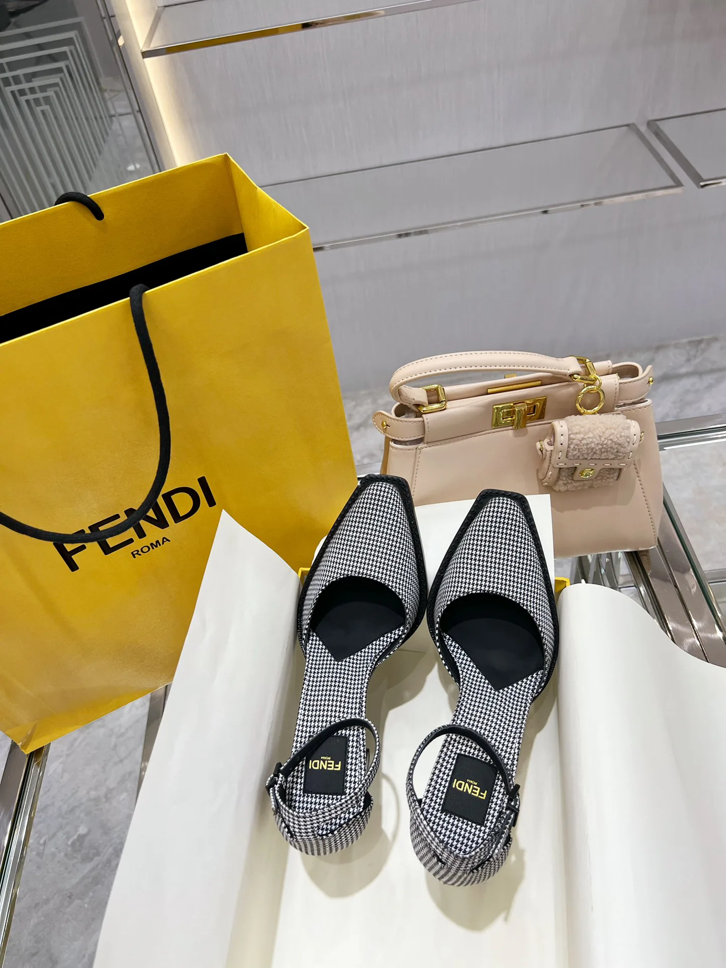 Туфли Женские Fendi 10376