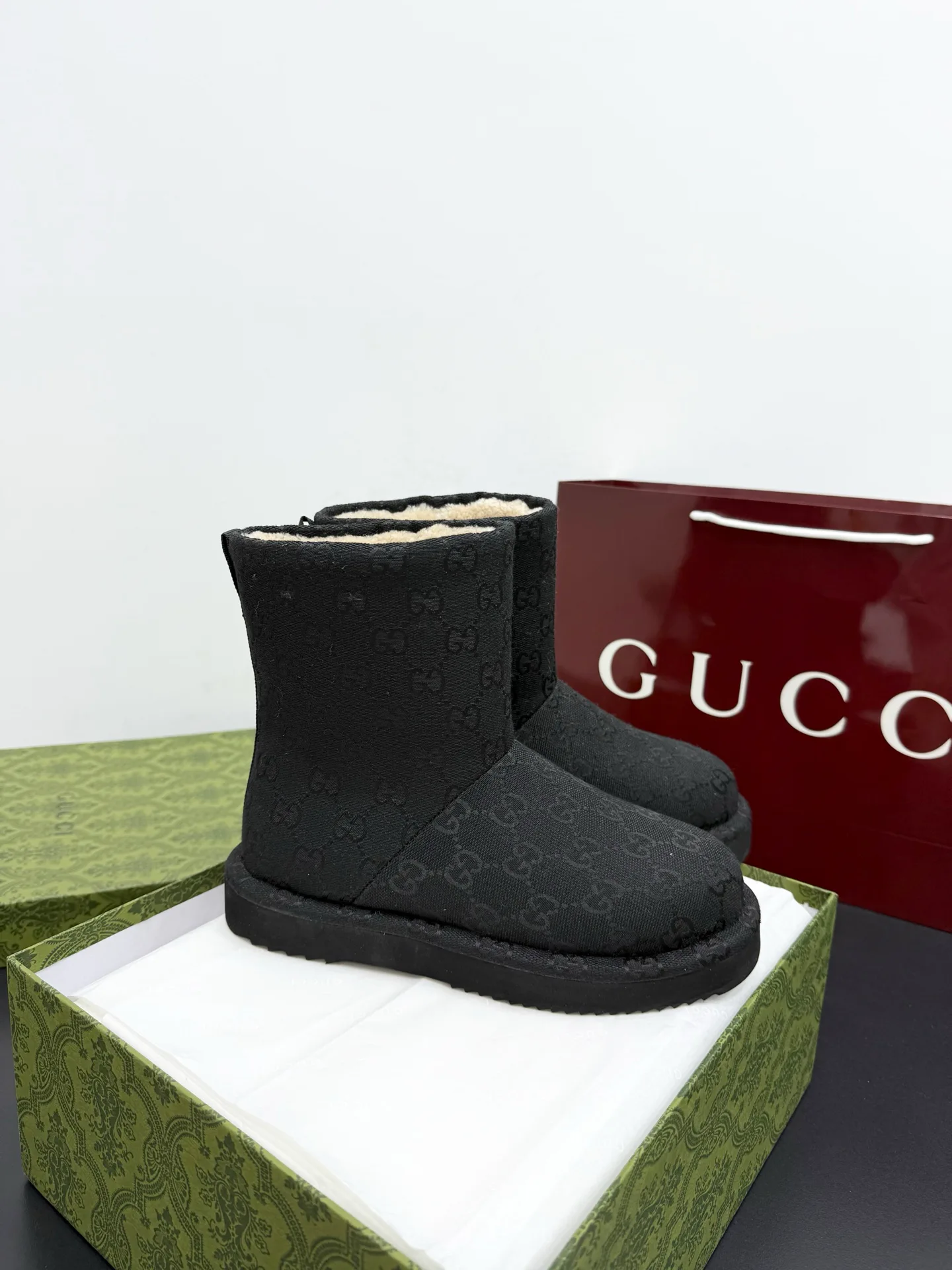 Угги Женские Gucci 582142