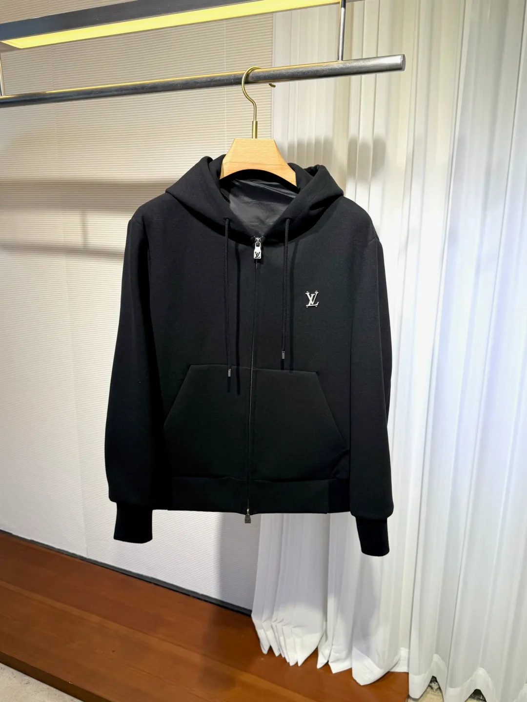 Куртки И Пуховики Мужские Louis Vuitton 5071690