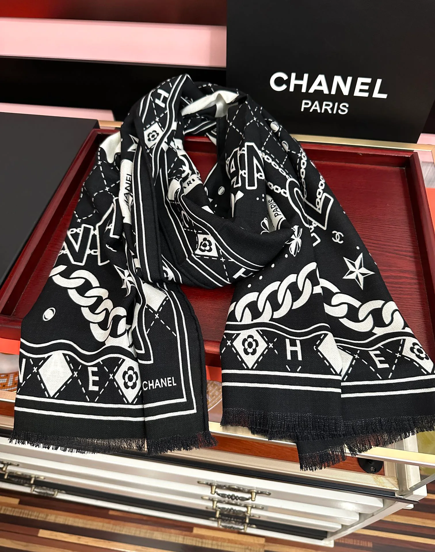 Шарфы Chanel 1490180