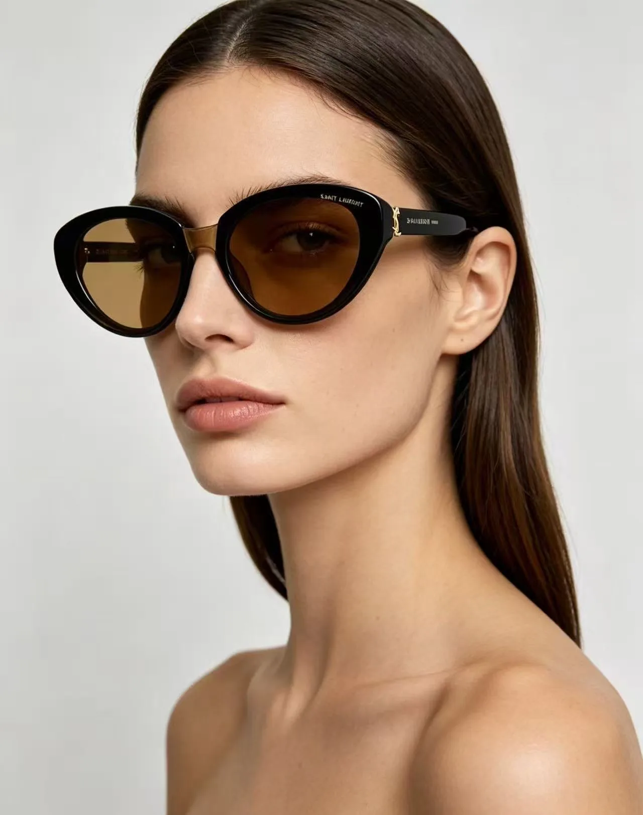 Очки Saint Laurent 17495954