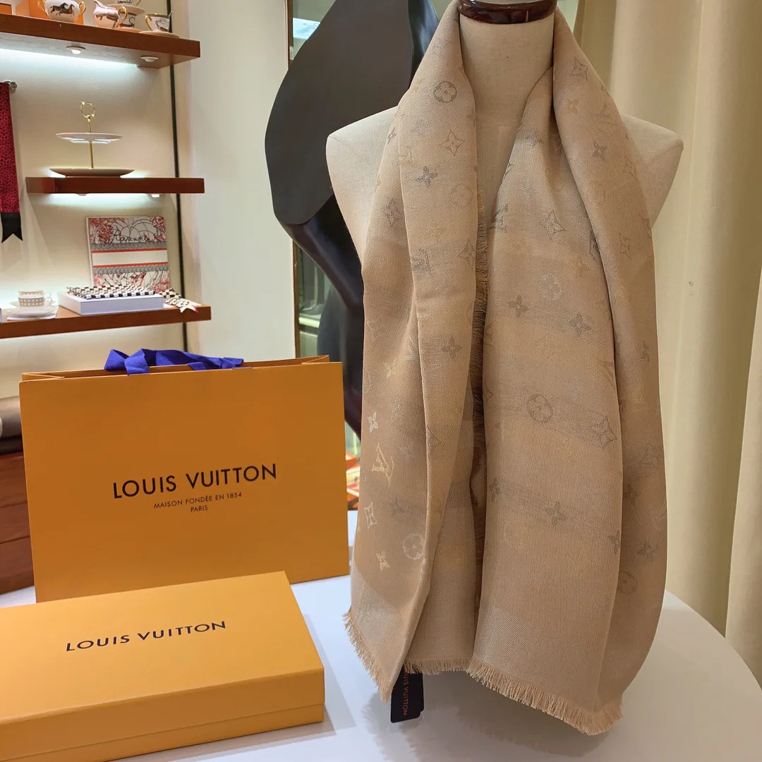 Шарфы Louis Vuitton 17794622