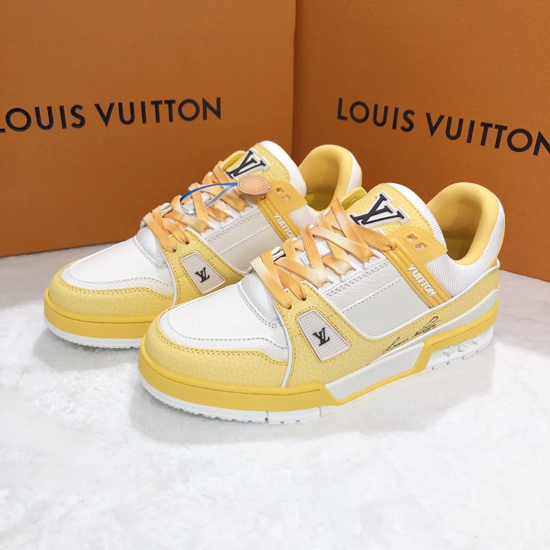 Кроссовки Женские Louis Vuitton 11707349