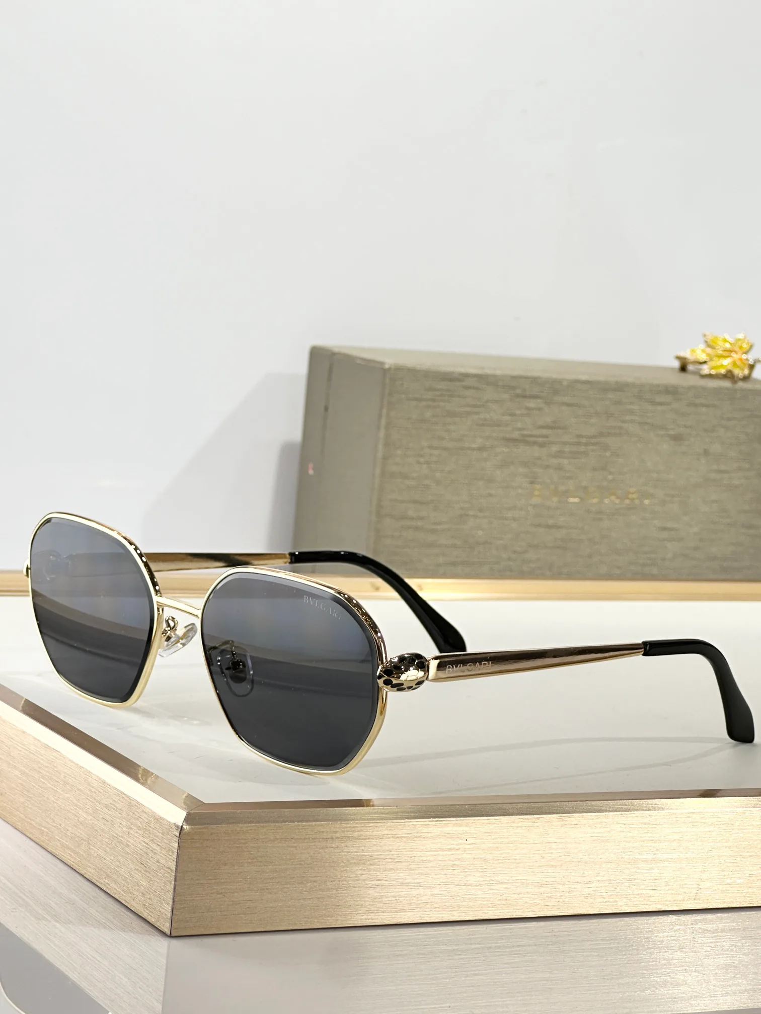 Очки Bvlgari 81617